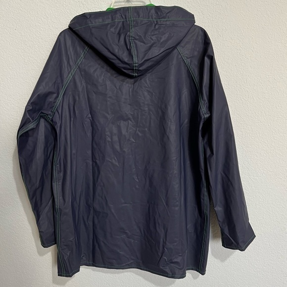 Vintage Vinyl Apple Green & Navy Retro Raincoat with Hood Drawstring Like New  M - Picture 3 of 16
